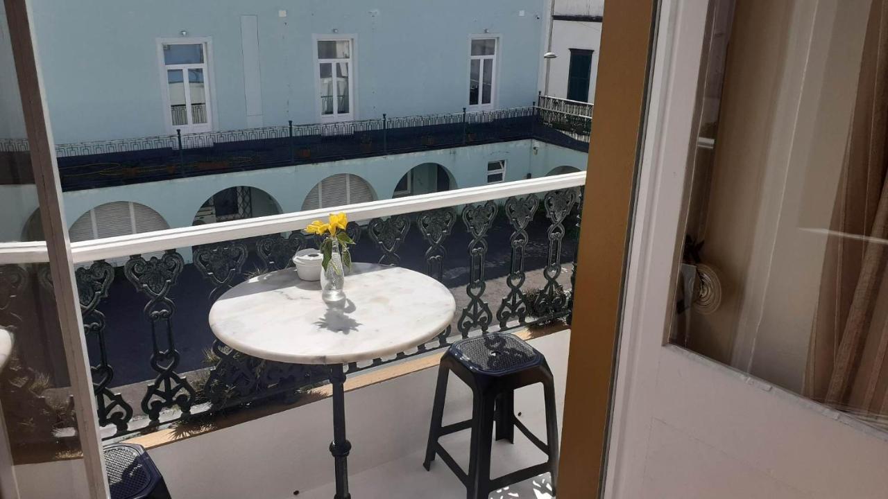 City'S Heart Guesthouse Ponta Delgada  Luaran gambar